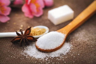 白糖 紅糖 冰糖區(qū)別這么大 這多么年真是白吃了...